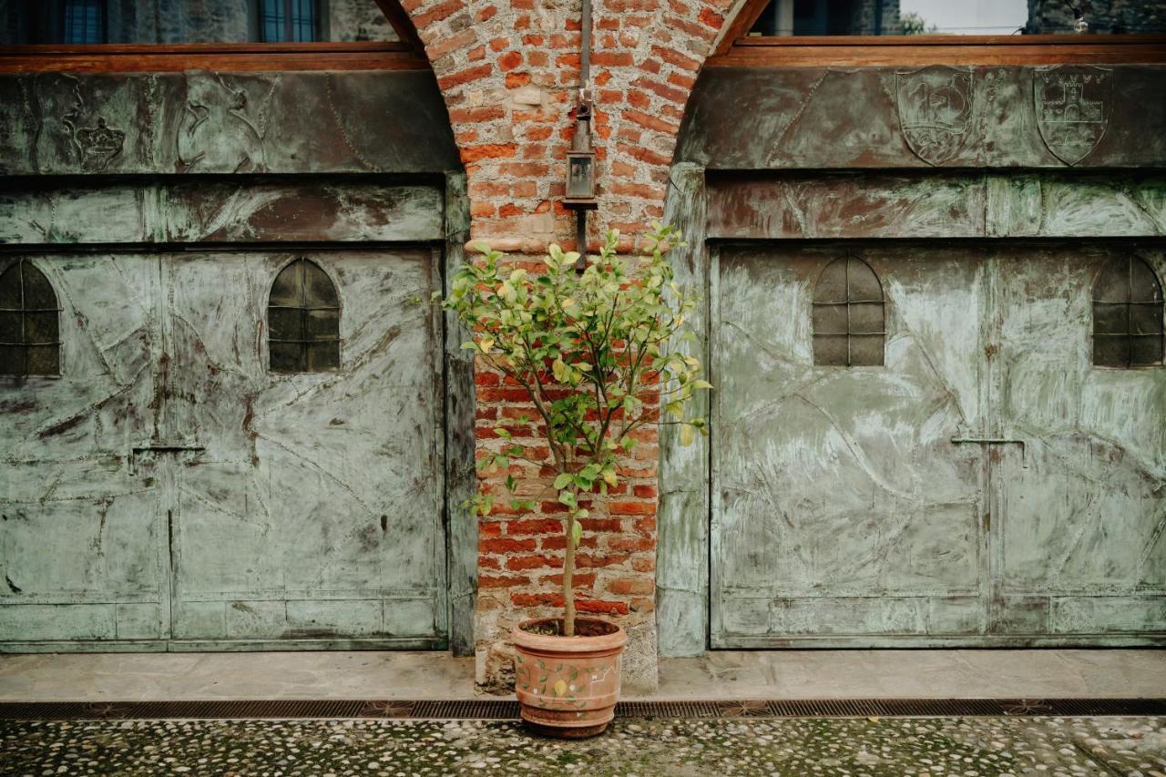 Bed and Breakfast Castello Di Cernusco Lombardone Экстерьер фото
