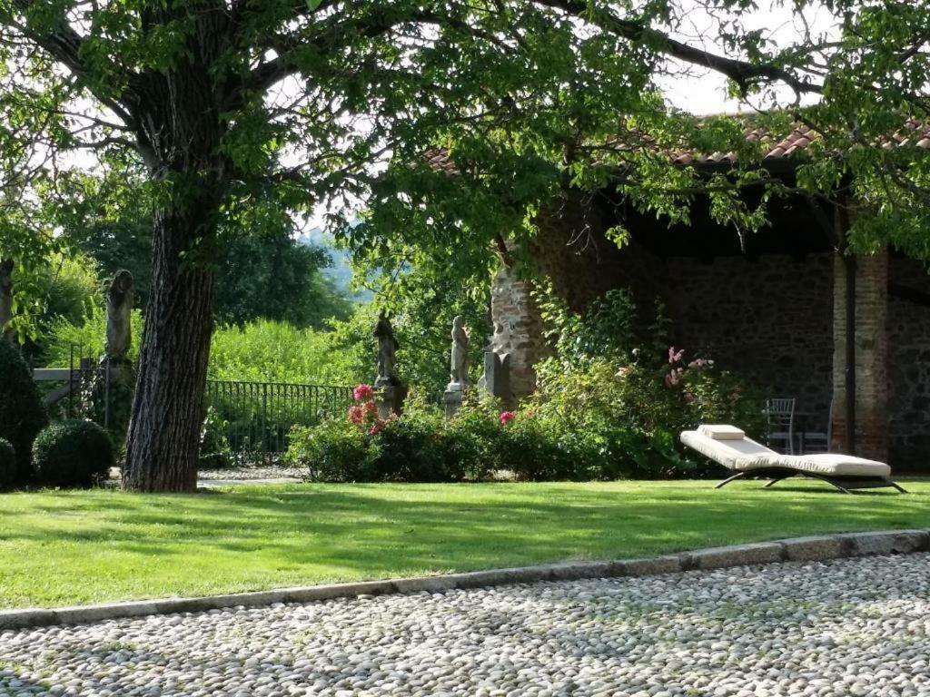 Bed and Breakfast Castello Di Cernusco Lombardone Экстерьер фото