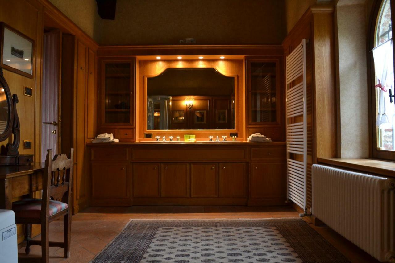 Bed and Breakfast Castello Di Cernusco Lombardone Экстерьер фото
