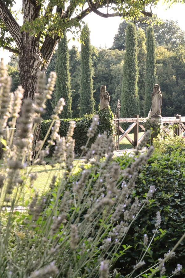 Bed and Breakfast Castello Di Cernusco Lombardone Экстерьер фото